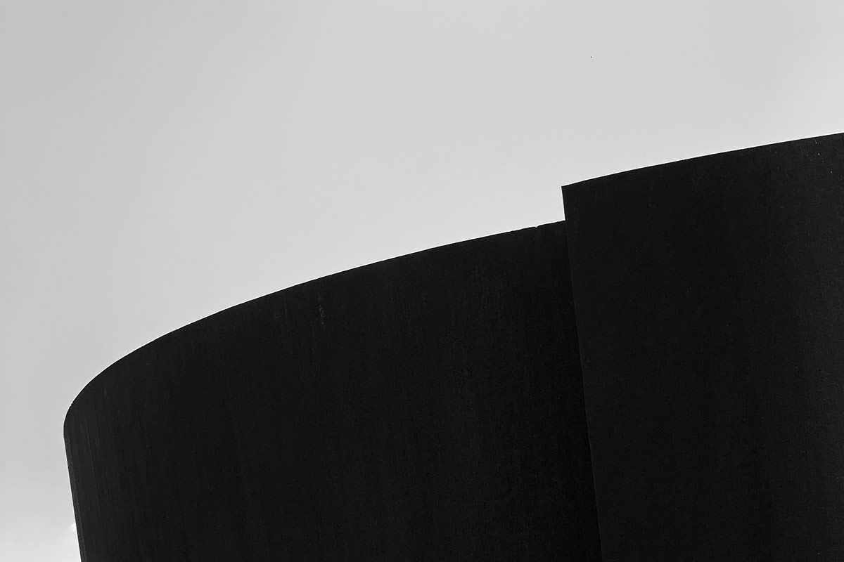 Richard Serra Sylvester sculpture